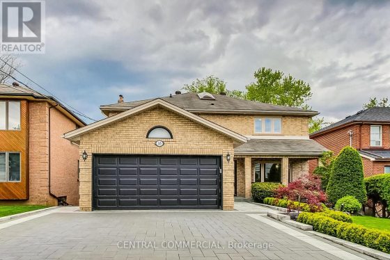 Exterior of 35 Mackay Drive property in Richmond Hill